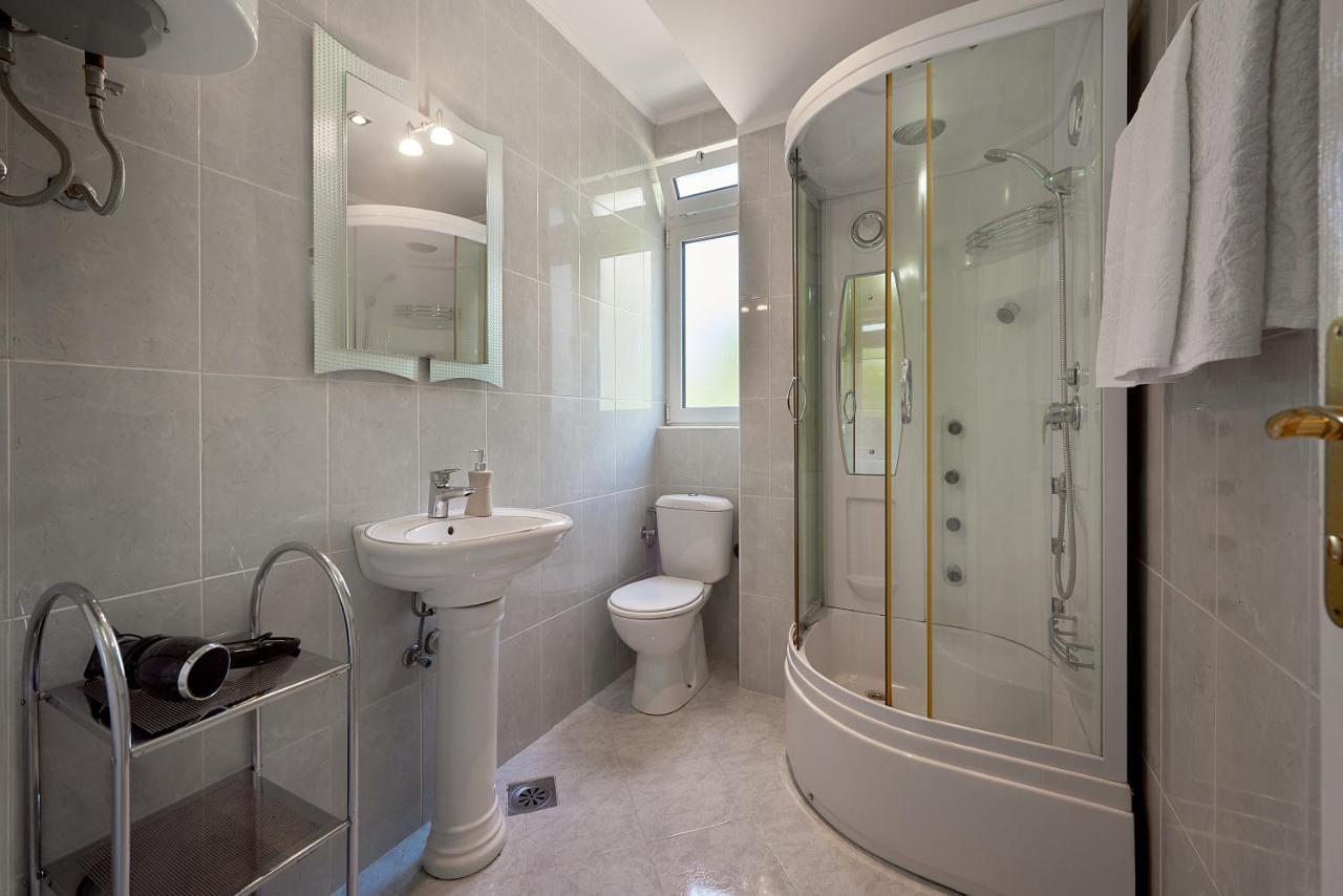 Apartmani Kuca U Maslinama Sveti Stefan Kültér fotó