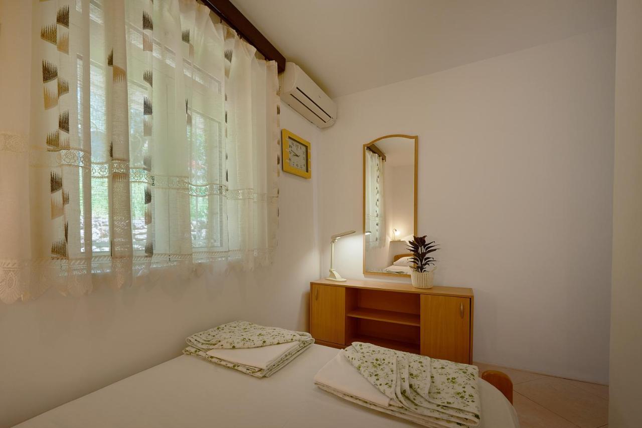 Apartmani Kuca U Maslinama Sveti Stefan Kültér fotó