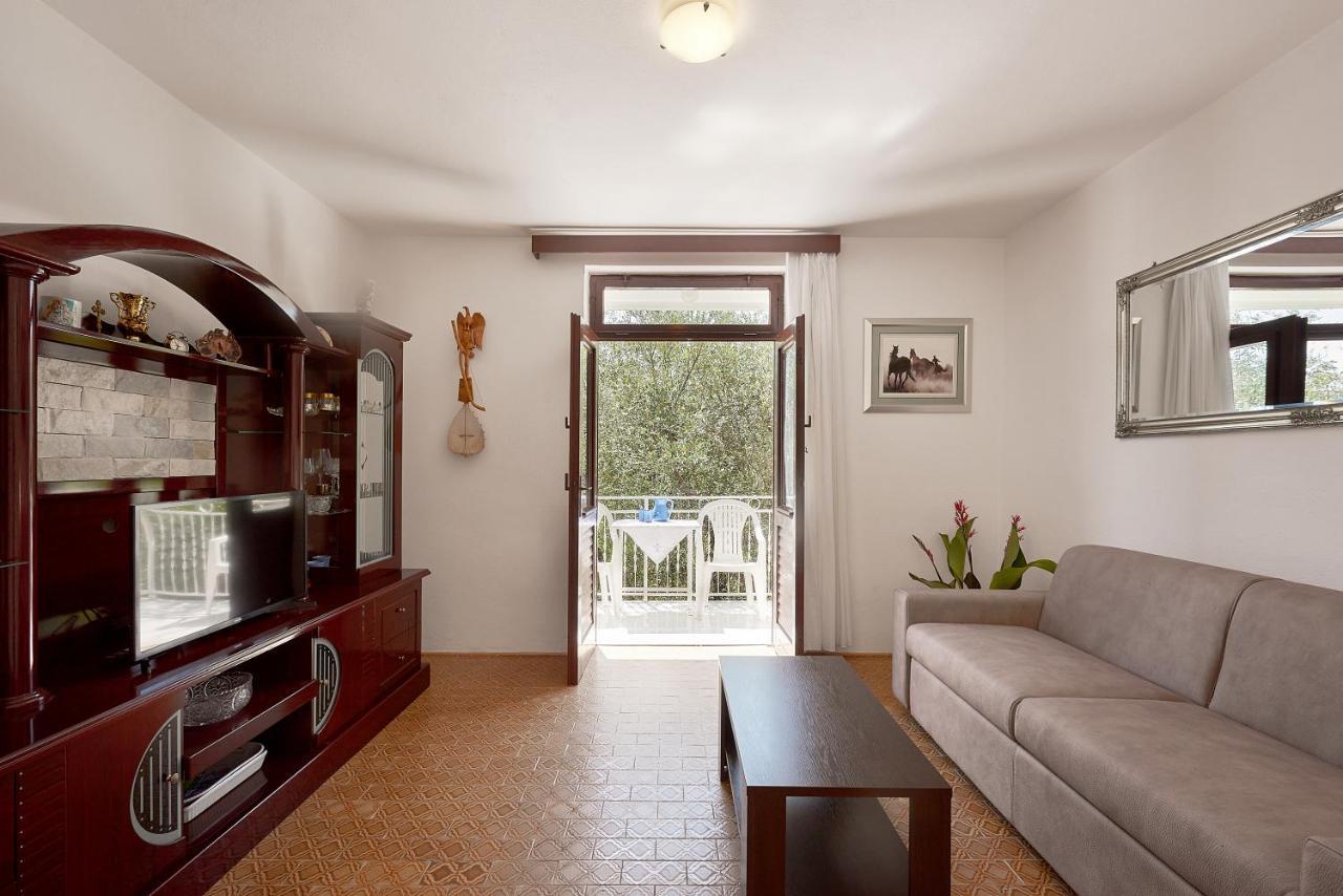 Apartmani Kuca U Maslinama Sveti Stefan Kültér fotó