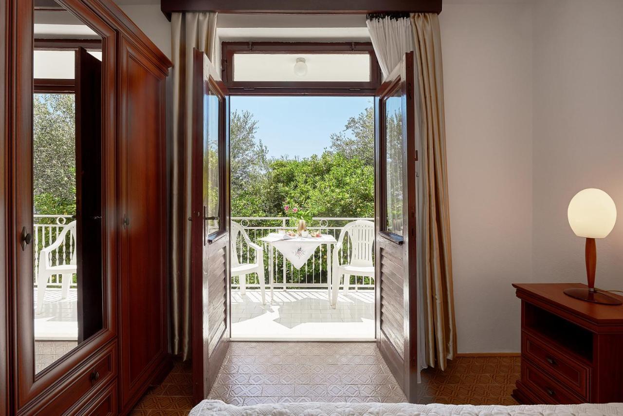 Apartmani Kuca U Maslinama Sveti Stefan Kültér fotó