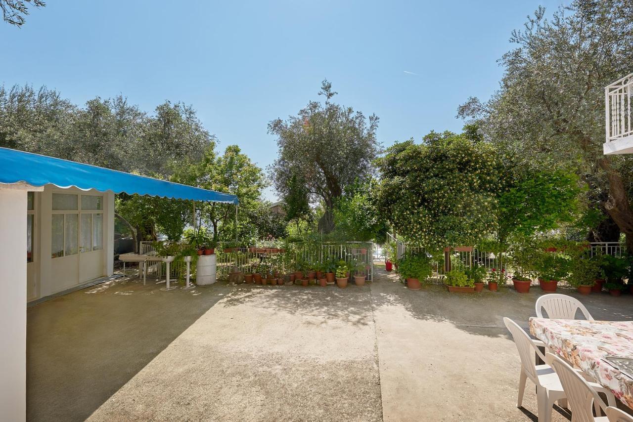 Apartmani Kuca U Maslinama Sveti Stefan Kültér fotó