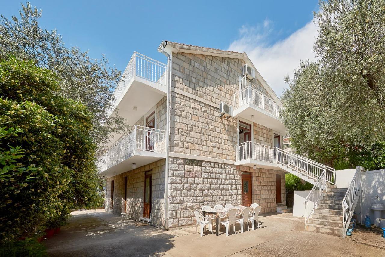Apartmani Kuca U Maslinama Sveti Stefan Kültér fotó