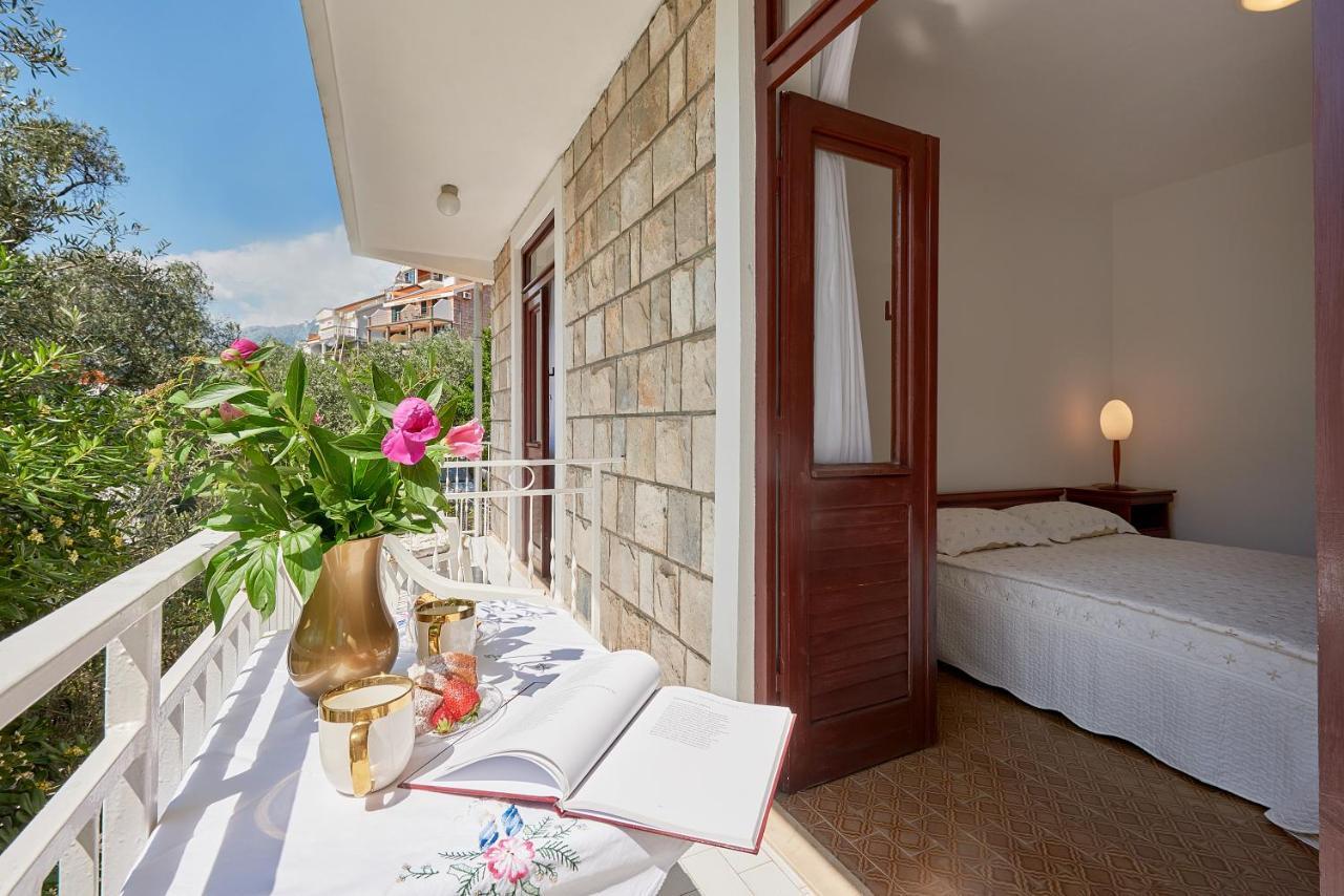 Apartmani Kuca U Maslinama Sveti Stefan Kültér fotó