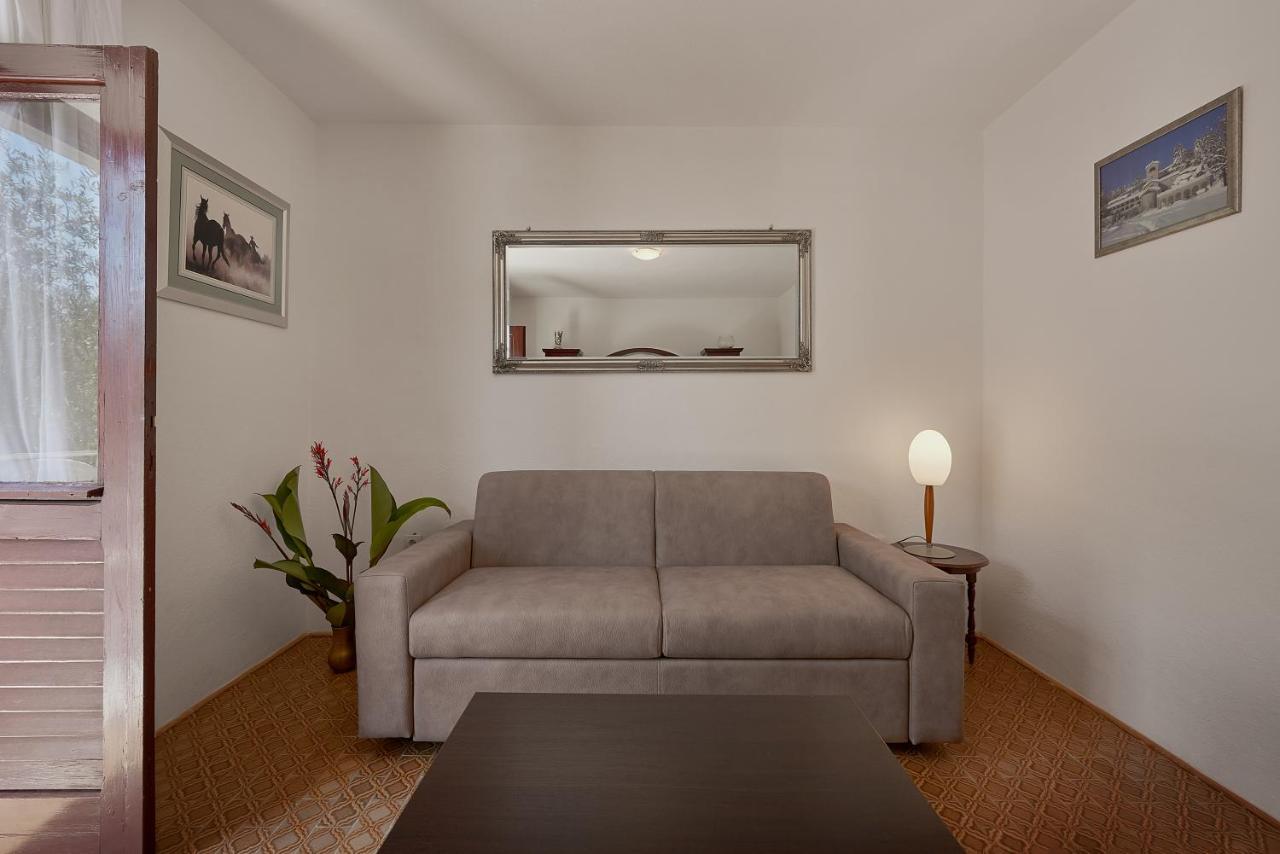 Apartmani Kuca U Maslinama Sveti Stefan Kültér fotó