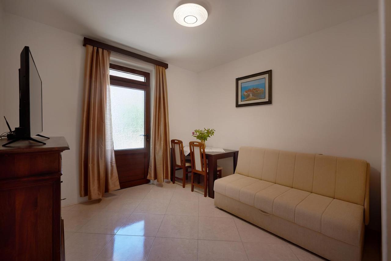 Apartmani Kuca U Maslinama Sveti Stefan Kültér fotó